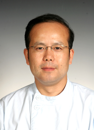 唐巍